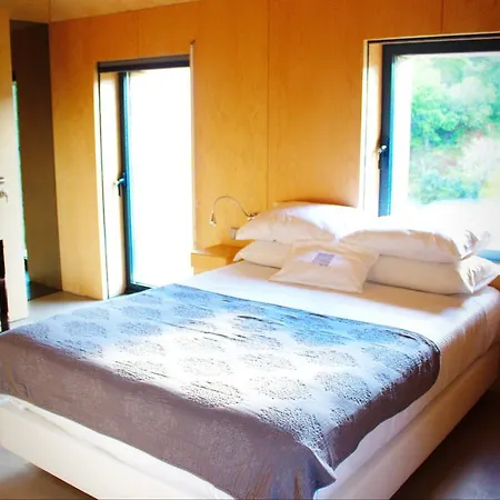 Летний дом Alvarinho Мелгасу