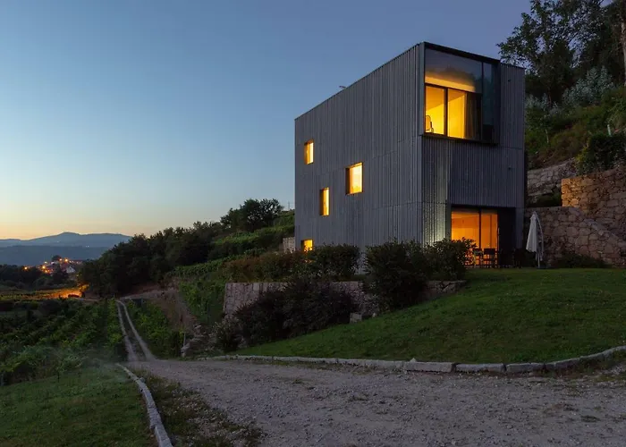 컨트리하우스 Alvarinho *